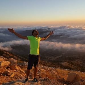 Meet your Posher, Hussein